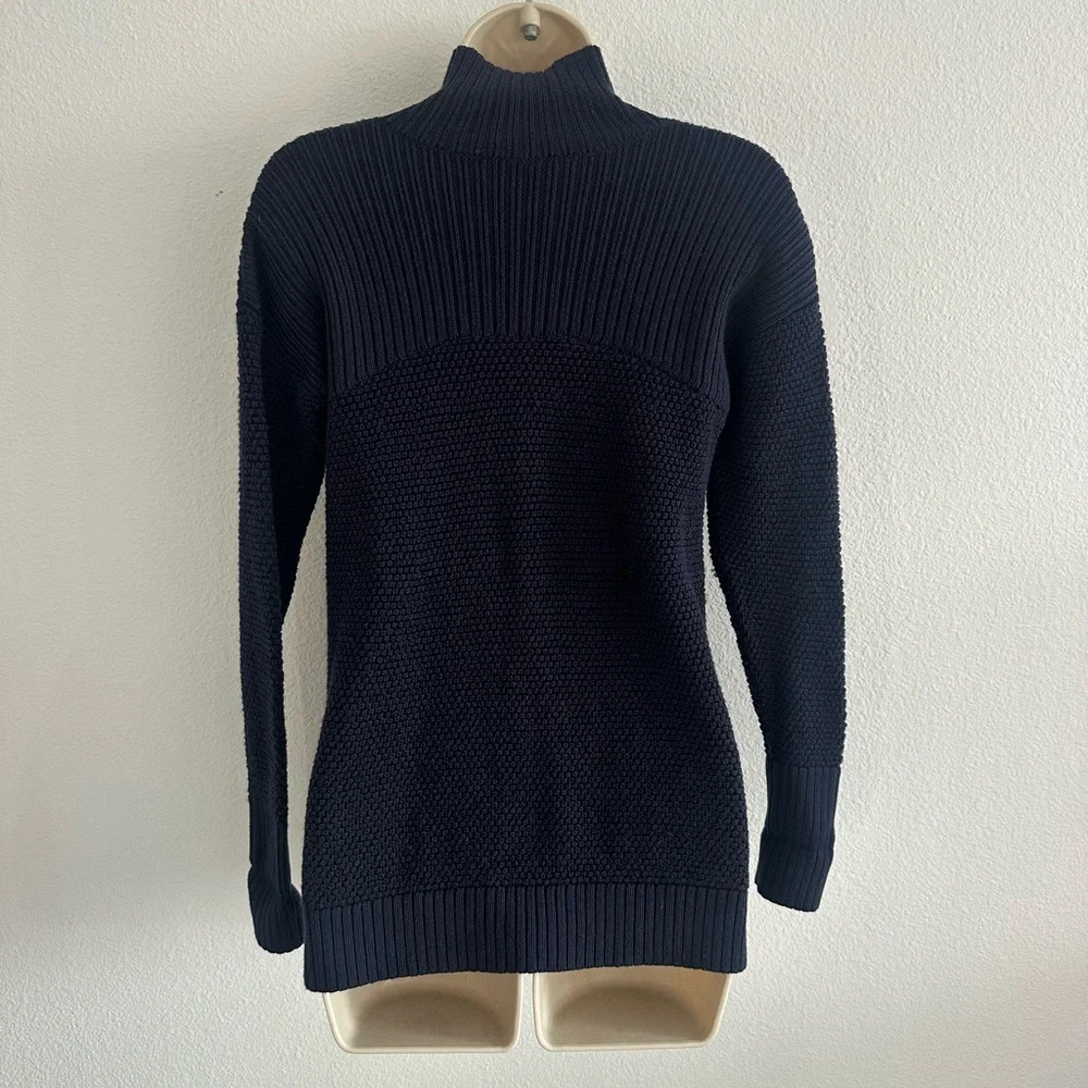 Lululemon Turtleneck Sweater‎ Merino Wool Navy Blue Warm & Restore Womens Sz 6